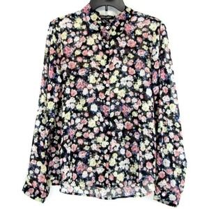 Adorable button down. semi-sheer .. can be worn with tank or crop top underneath